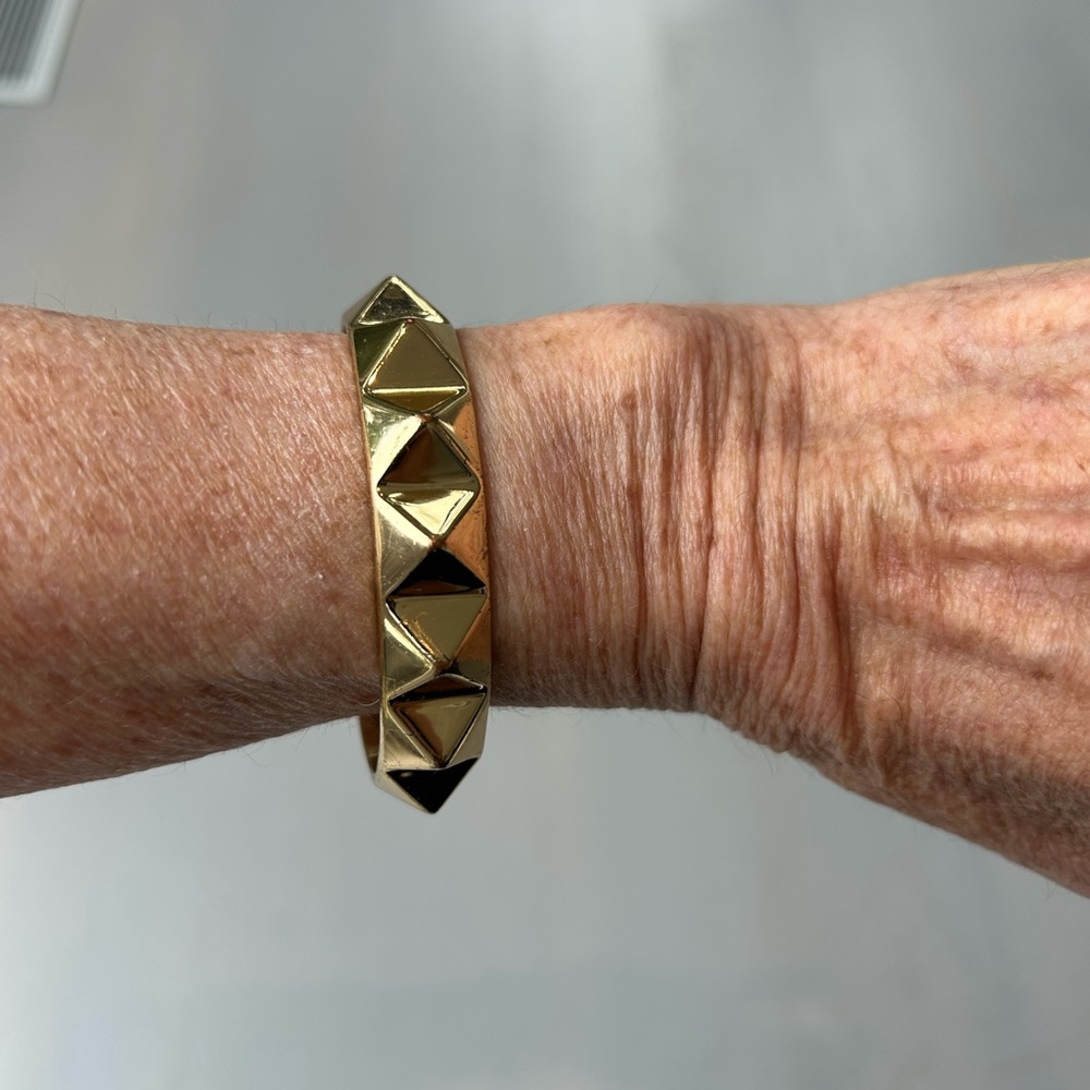 JENNIFER FISHER Gold plated Pyramid Stud Bracelet
